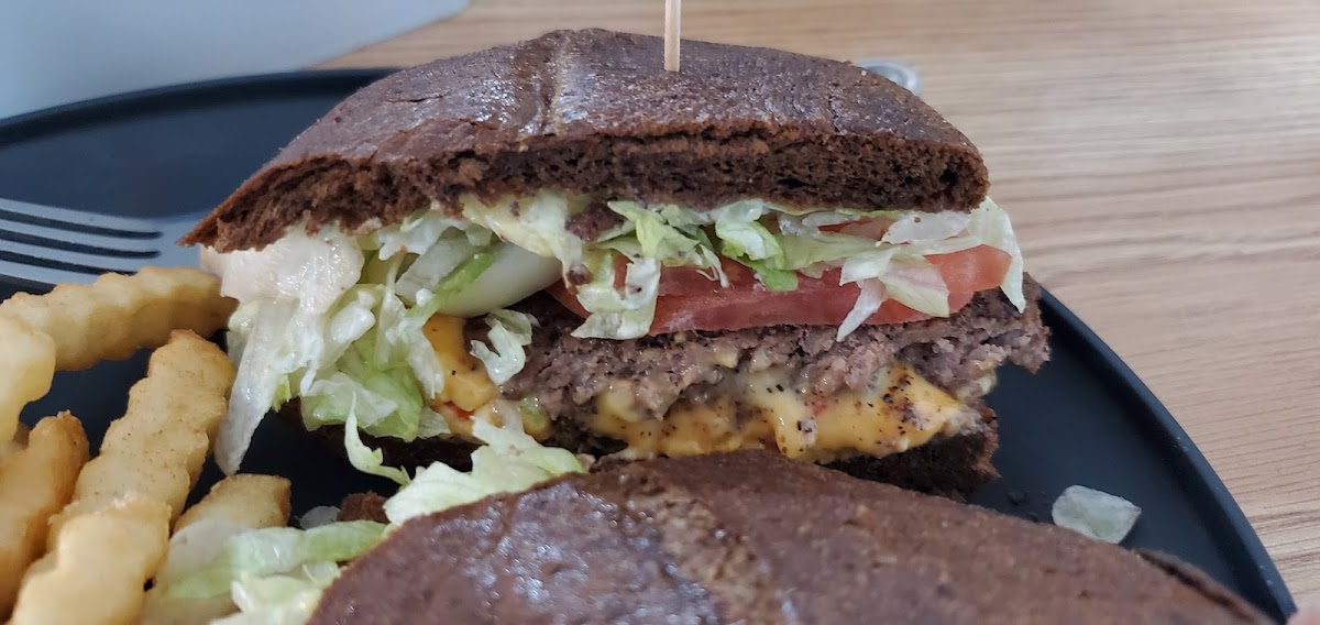 Becky's Grocery And Grill-10