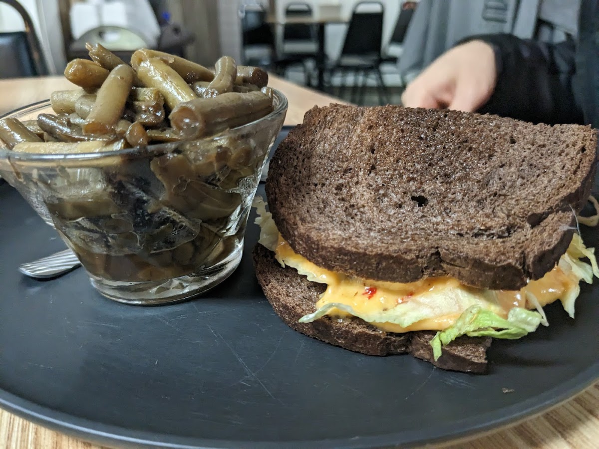 Becky's Grocery And Grill-2